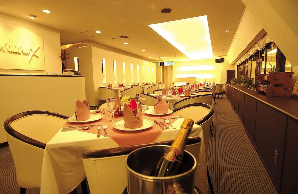 Ryukyu Sun Royal Hotel Наха Екстер'єр фото
