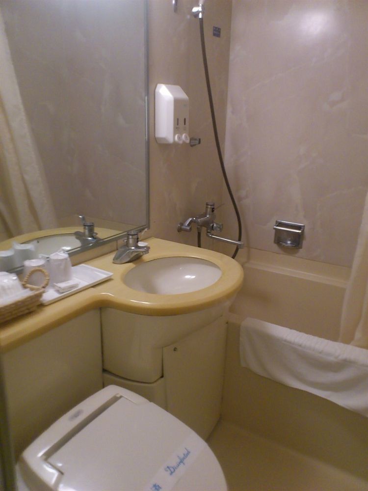 Ryukyu Sun Royal Hotel Наха Екстер'єр фото